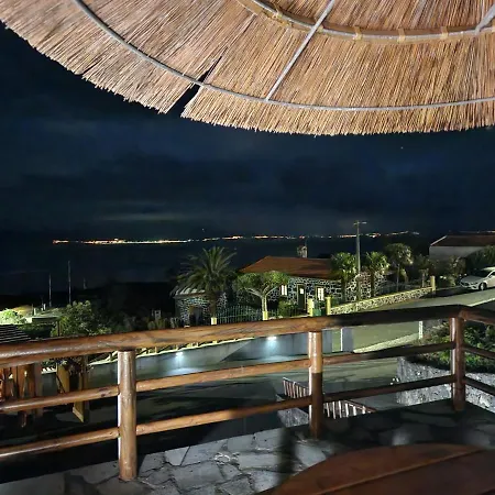 Dom wakacyjny Lucy's Rosegarden Urzelina