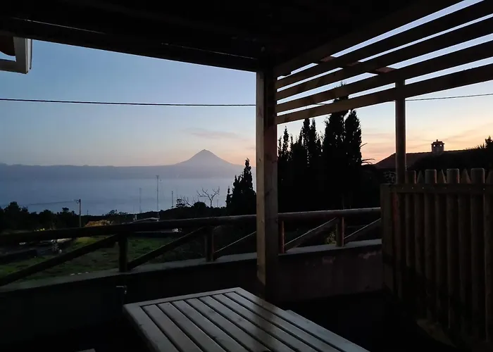 Lucy's Rosegarden Urzelina