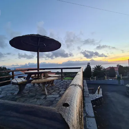 Lucy's Rosegarden Holiday home Urzelina