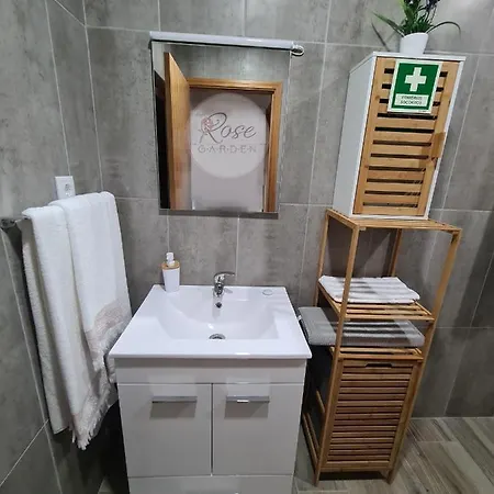 Lucy's Rosegarden Casa vacanze Urzelina