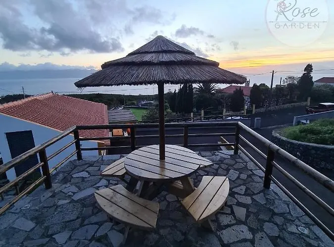 Lucy's Rosegarden Holiday home *