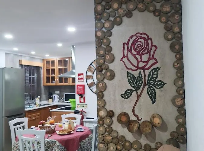 Lucy's Rosegarden Ferienhaus *